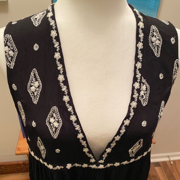 Free People Black and White Embroidered Tunic - Picture 2 of 6